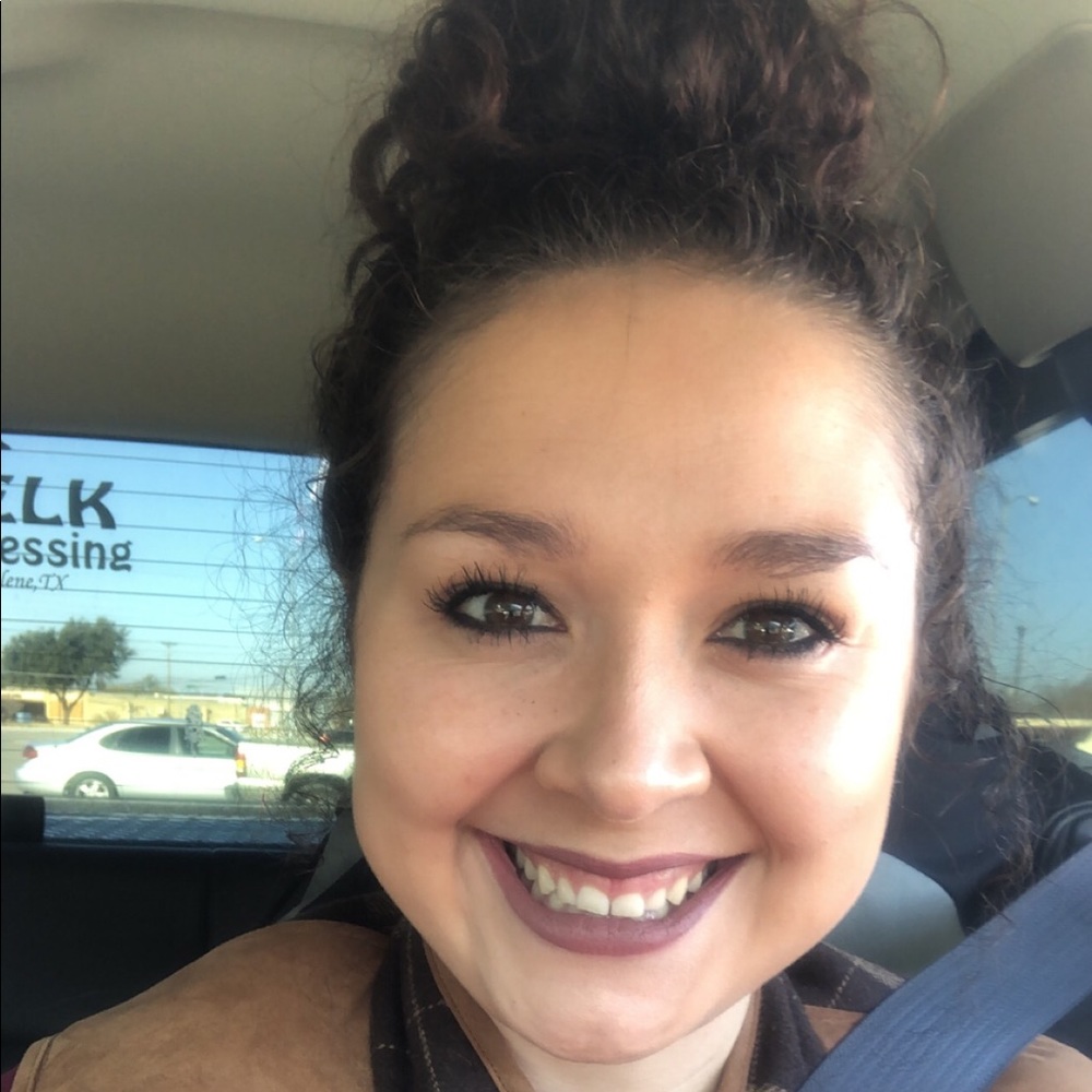 Meet your Posher, Micaela